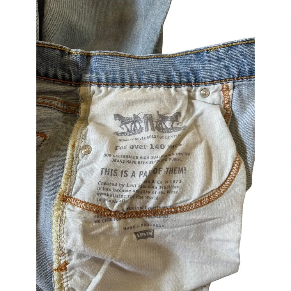Levis 517 Slim Fit Light Blue Denim Jeans Size 36x30 100% Cotton Classic Style